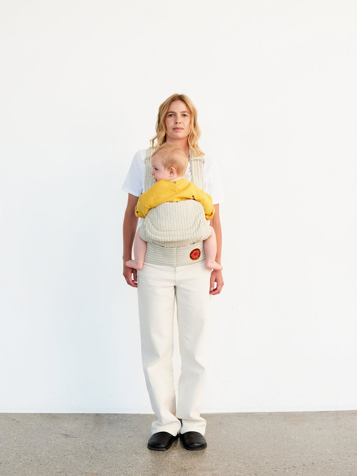 Moova Balance Carrier - Fine Lines